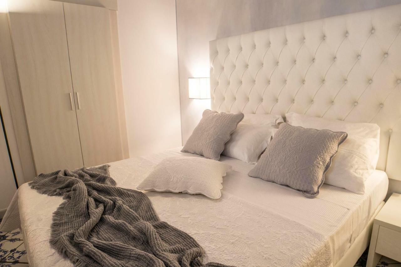 Morelli Suite Неаполь Экстерьер фото